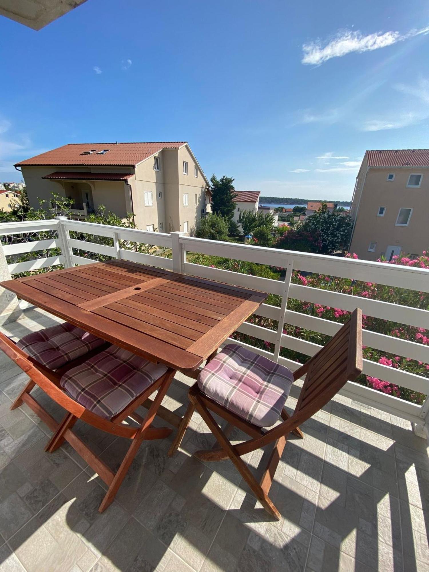 Apartments Olea Rab Town Eksteriør billede